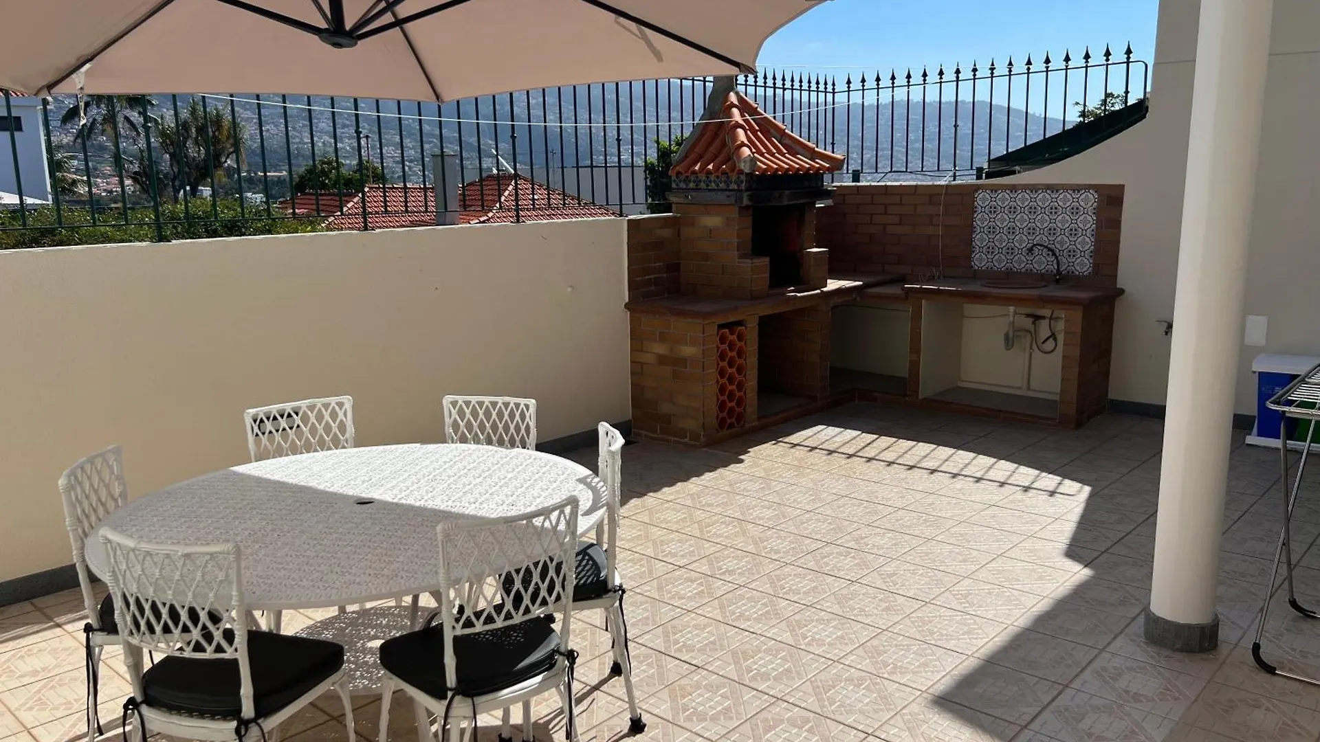 بيت للعطل Maribel'S Place فونشال البرتغال